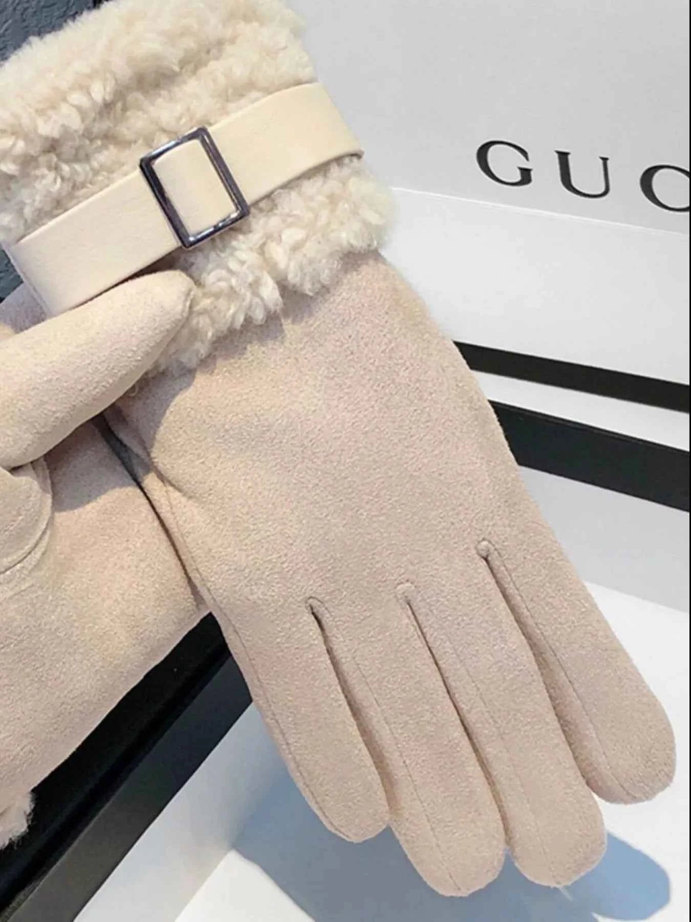 Aspen Luxe Faux-Fur Gloves - Voxly3d