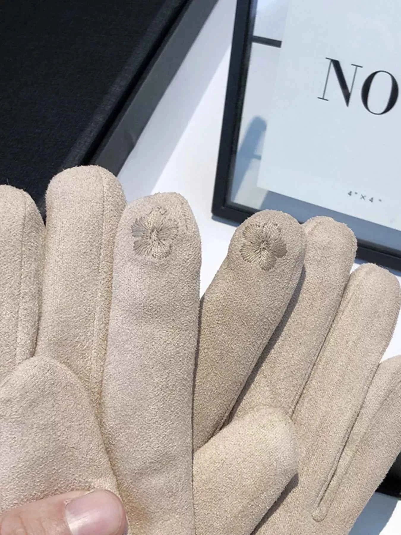 Aspen Luxe Faux-Fur Gloves - Voxly3d
